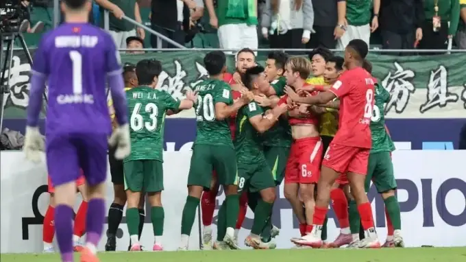 CLB CAHN bị phạt sau vụ hỗn chiến ở cúp C2 châu Á